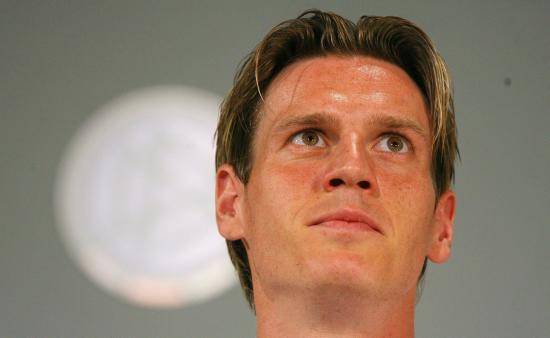 蒂姆在德国队比赛中爆冷,精彩发挥引发热议! 蒂姆在德国队比赛中爆冷,精彩发挥引发热议!